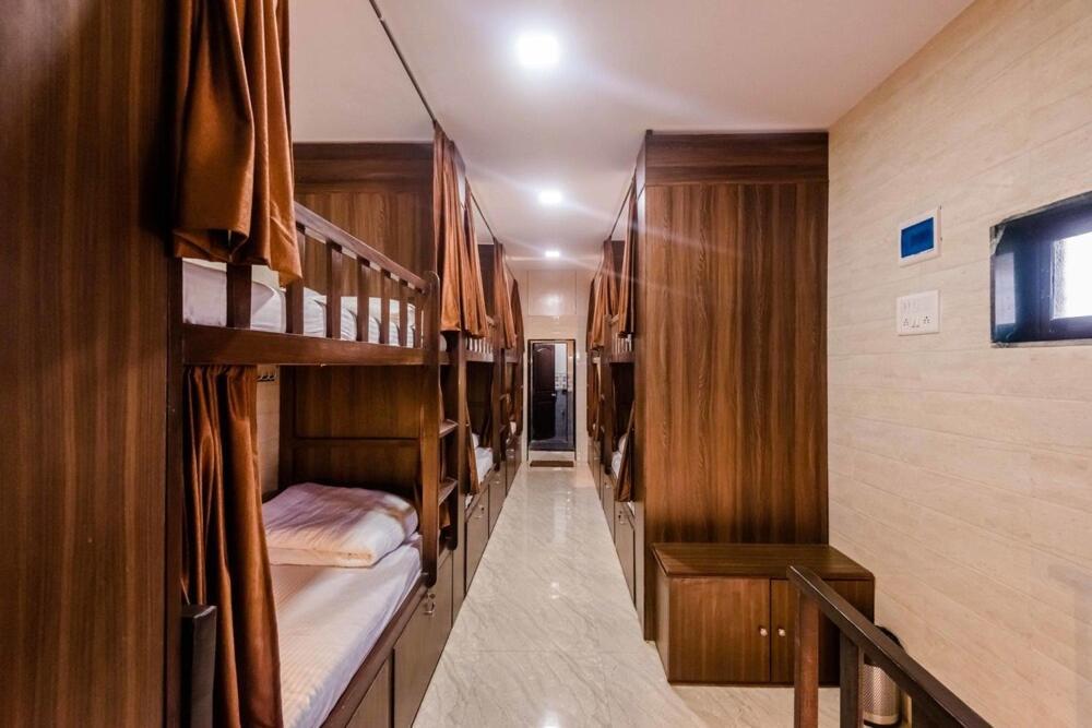 Awesome Dormitory Male Only Mumbai Luaran gambar